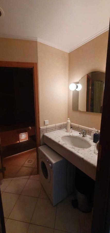 טאלין Cozy Apartment On The Town Hall Square מראה חיצוני תמונה