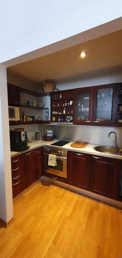 טאלין Cozy Apartment On The Town Hall Square מראה חיצוני תמונה